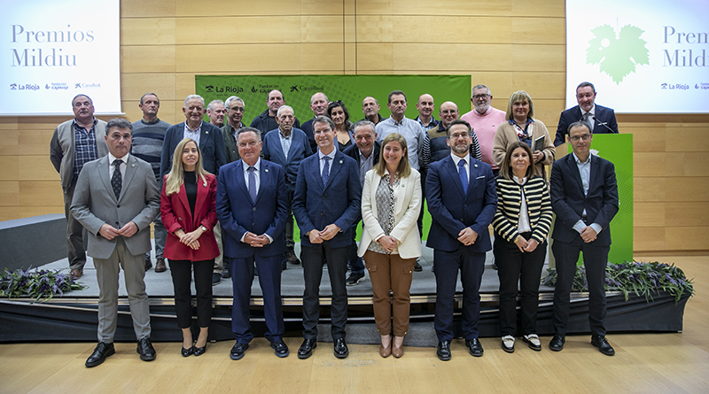 Capellán califica los premios Mildiu de "la mejor prueba del compromiso de los viticultores con nuestra tierra" 1 492742
