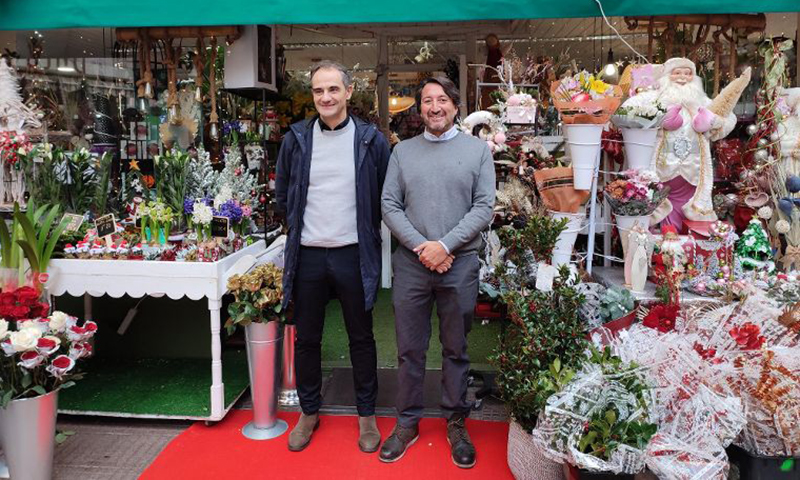 674 comercios logroñeses se suman a la campaña de decoración navideña del Ayuntamiento y la Cámara de Comercio 1 Foto
