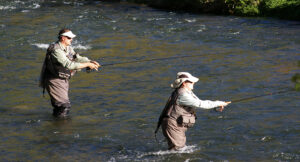 7.500 pescadores inician una temporada con expectativas favorables para la pesca de trucha común de La Rioja 473954