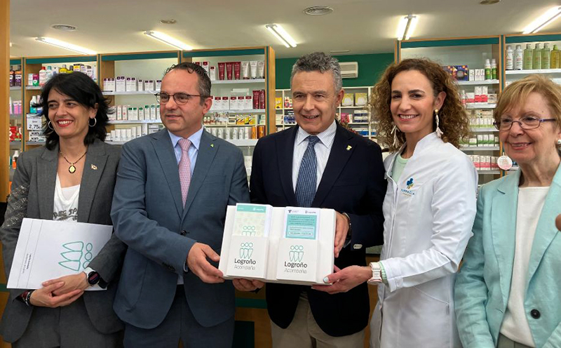 Conrado Escobar reconoce “el papel fundamental que cumplen las farmacias en la detección de la soledad no deseada” 1 campana soledad farmacias